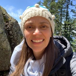 Meet your Posher, Dana